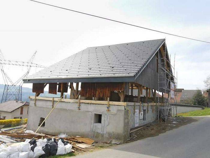 rehabilitation-dun-corps-de-ferme-mcm-batiment-a-chambery